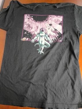 Black Graphic Reptile-Themed T-Shirt with Purple & Teal Artwork